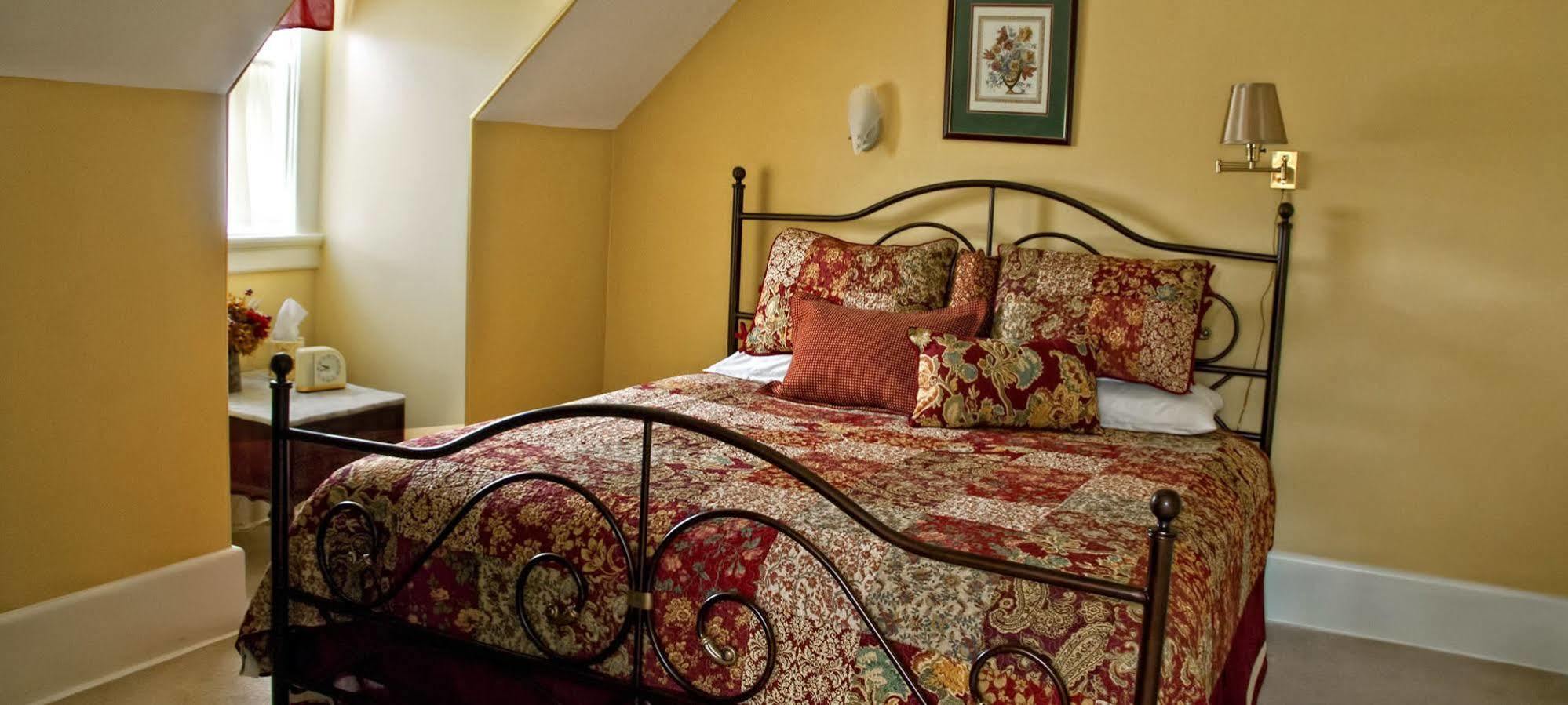 Hawthorn Bed And Breakfast Independence Ngoại thất bức ảnh
